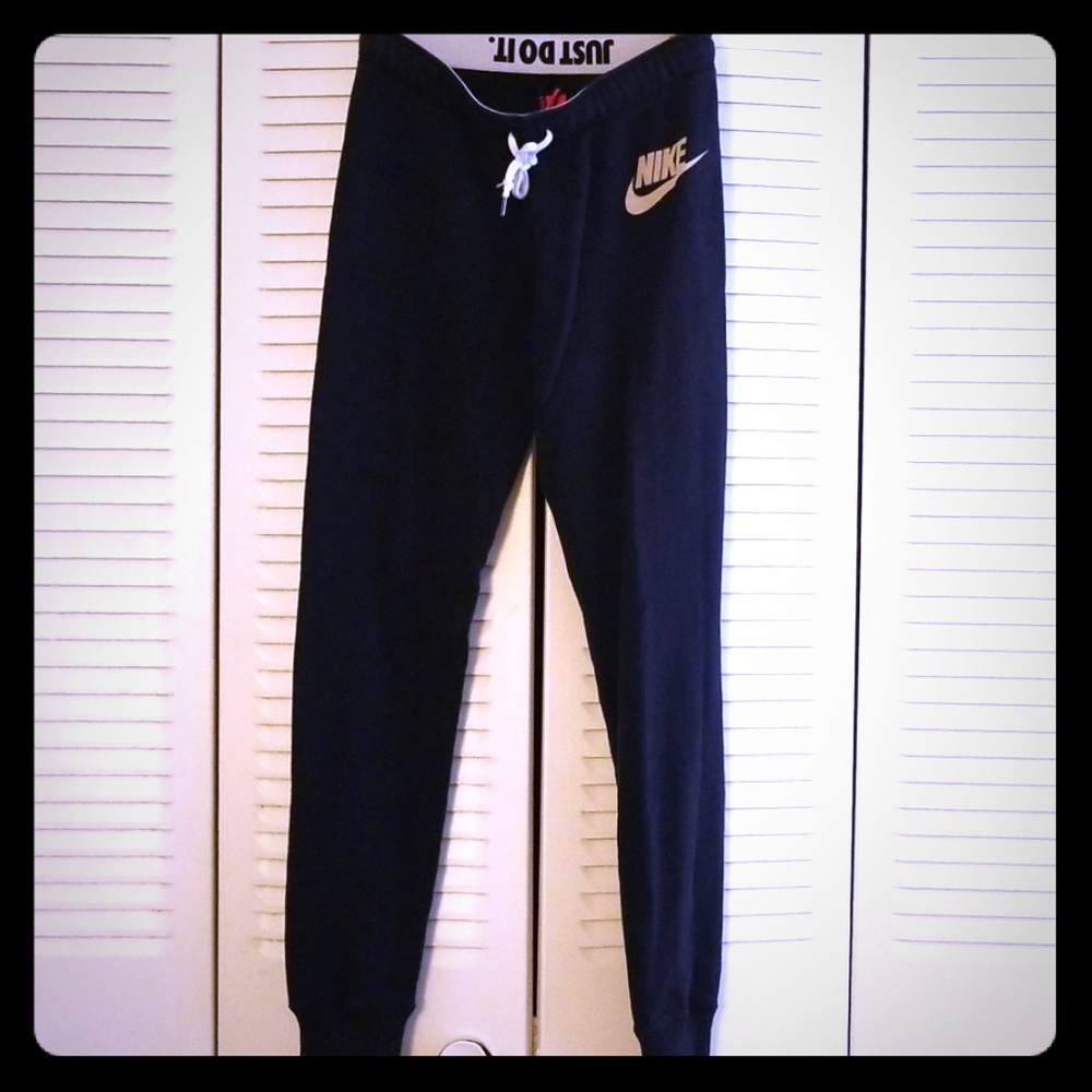 Nike slim fit sweat pants